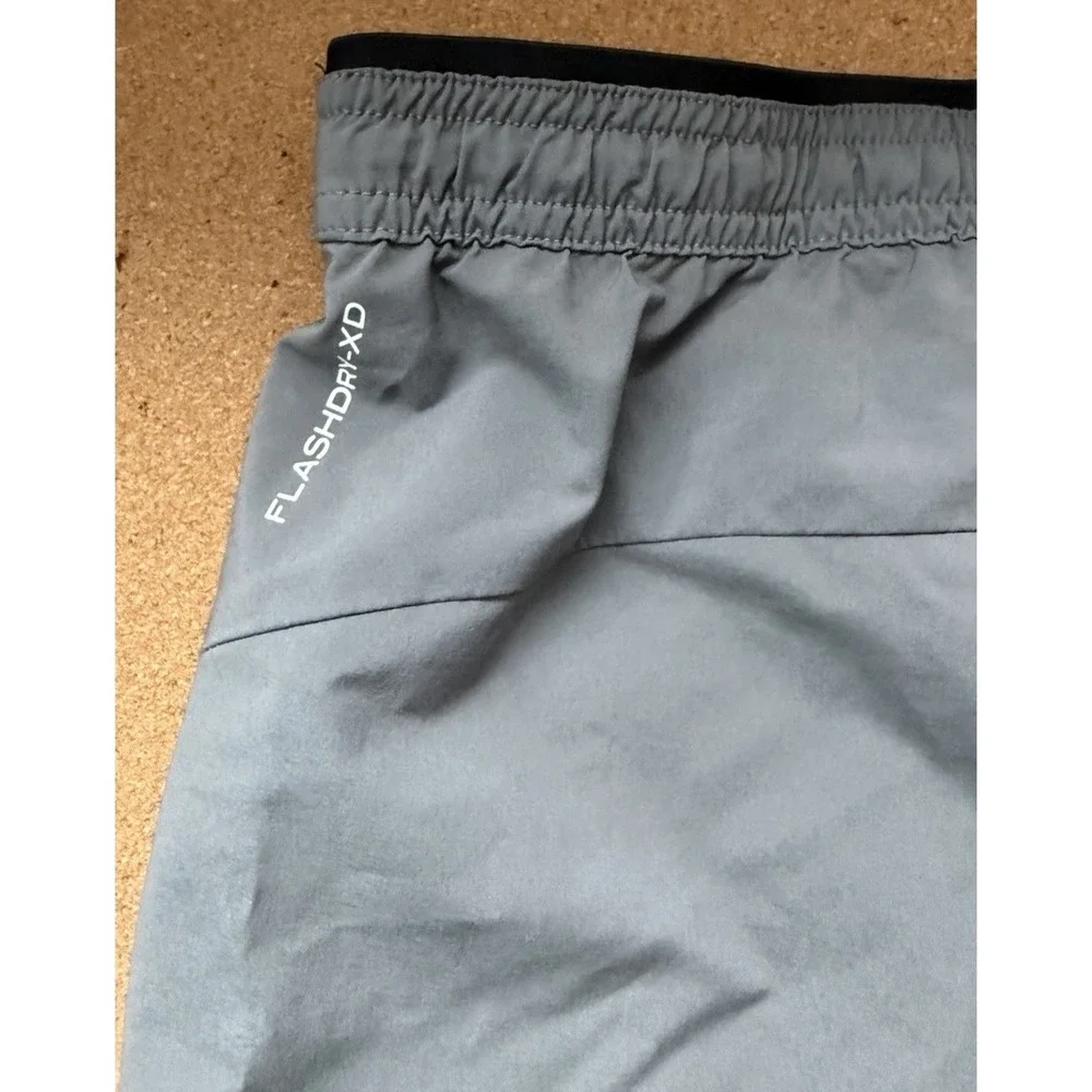 The North Face‎ Men's FlashDry-XD Shorts Gray Size Small Athletic Hiking